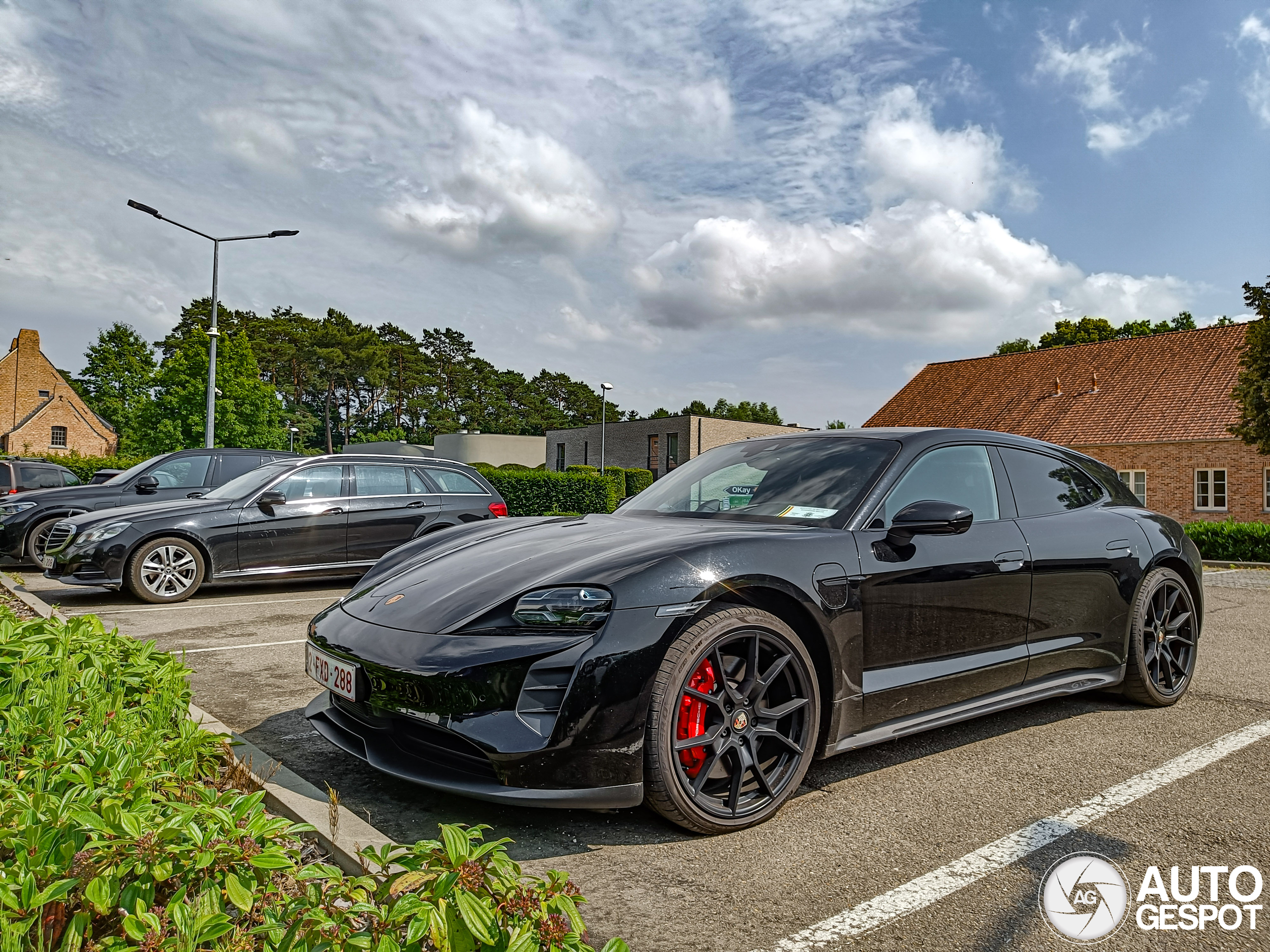 Porsche Taycan GTS Sport Turismo