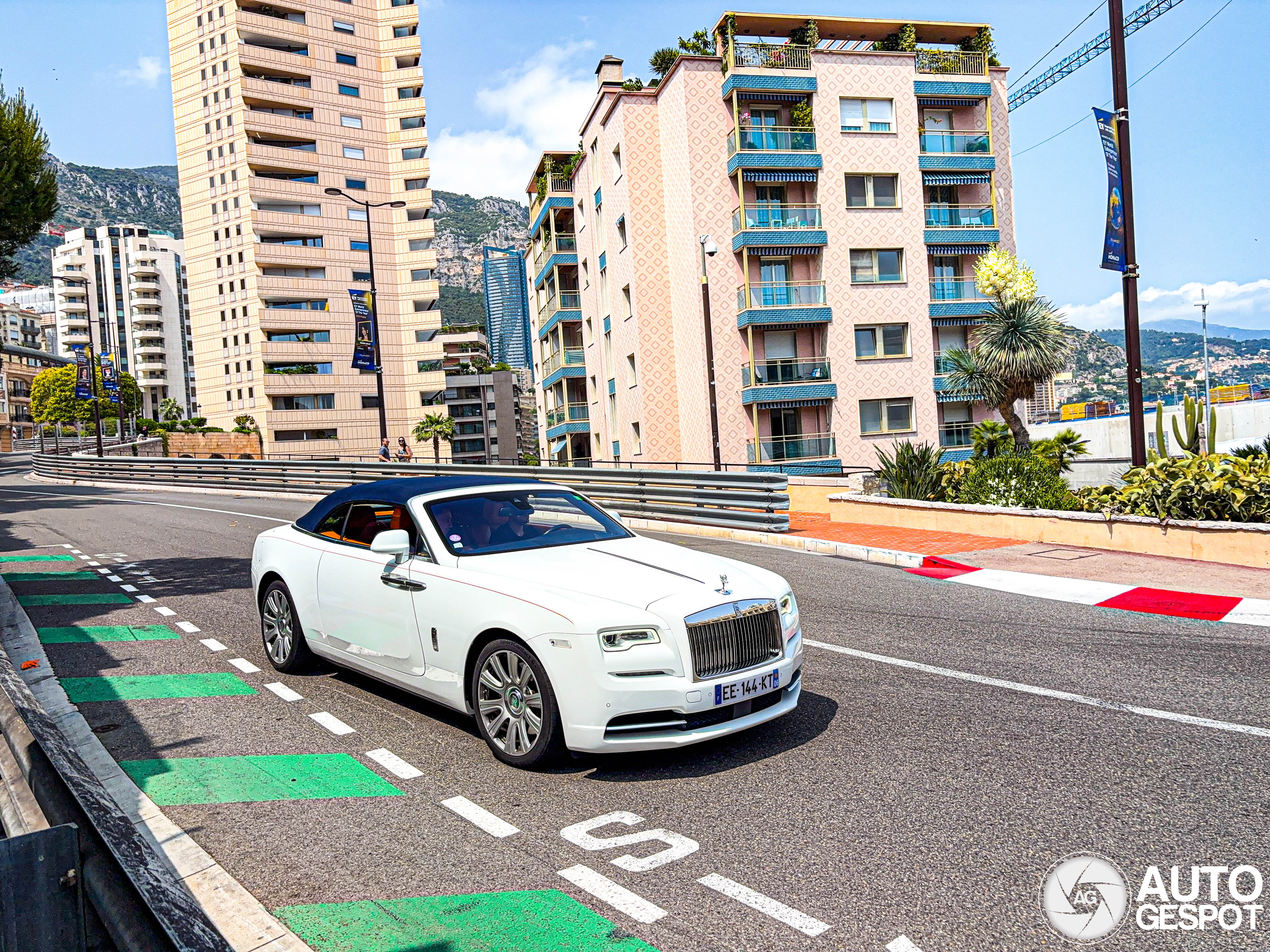 Rolls-Royce Dawn