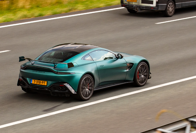 Aston Martin V8 Vantage Formula 1 Edition