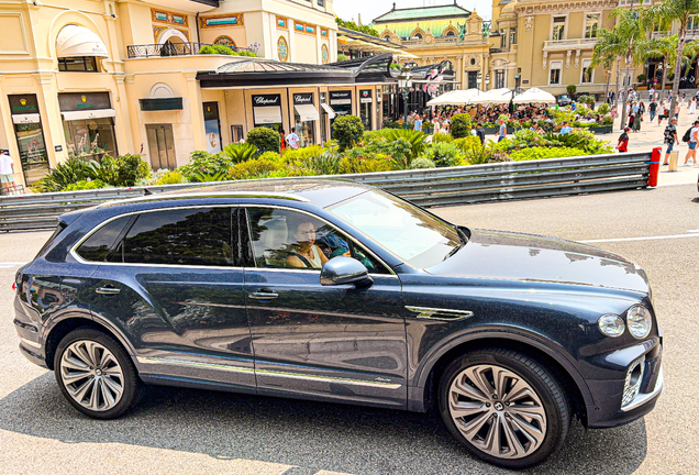 Bentley Bentayga Azure EWB