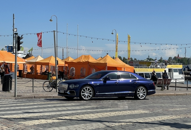 Bentley Flying Spur Hybrid