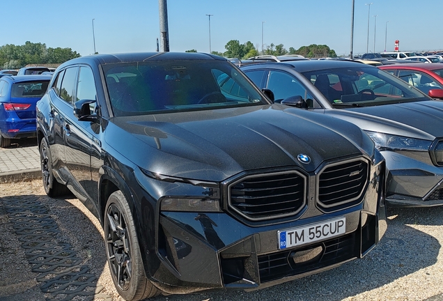 BMW XM G09