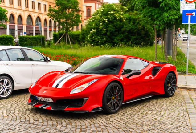 Ferrari 488 Pista