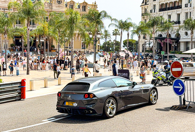 Ferrari GTC4Lusso T