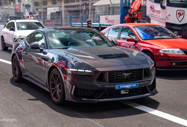 Ford Mustang Dark Horse 2024
