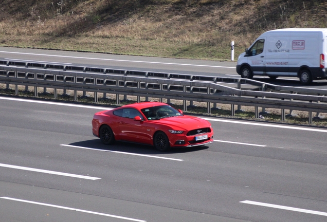 Ford Mustang GT 2015