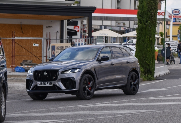Jaguar F-PACE SVR 2021