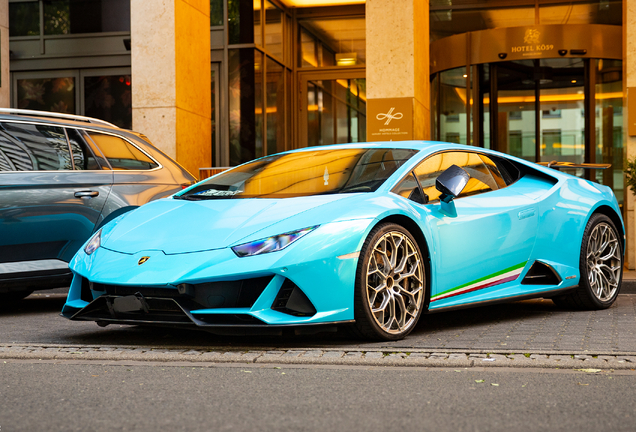 Lamborghini Huracán LP640-4 EVO