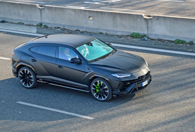 Lamborghini Urus S