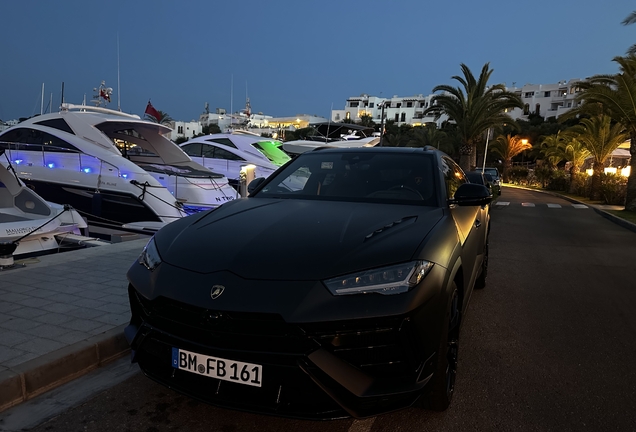 Lamborghini Urus S