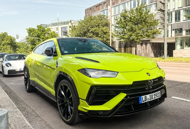 Lamborghini Urus S