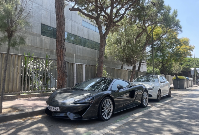 McLaren 570GT