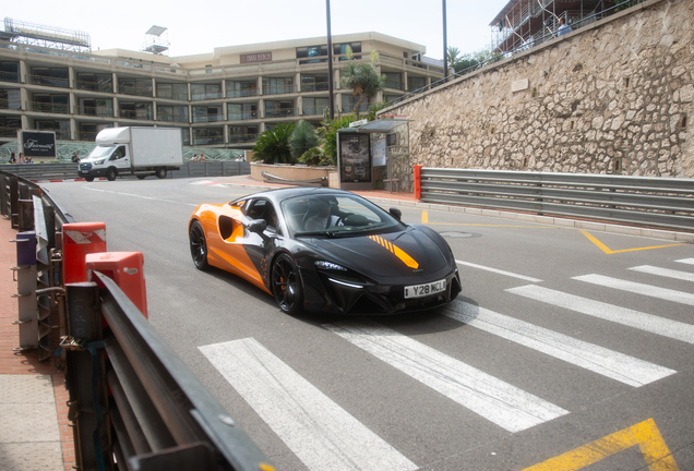 McLaren Artura MCL38 Celebration Edition