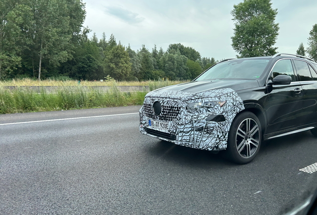 Mercedes-Benz GLE-Klasse Facelift 2026