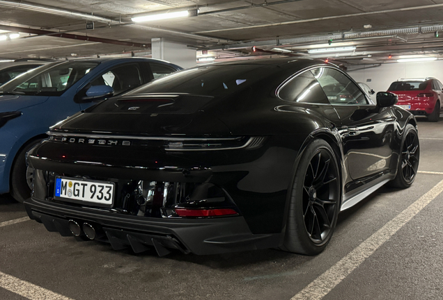 Porsche 992 GT3 Touring