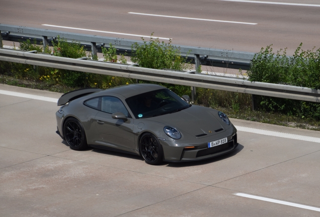 Porsche 992 S/T