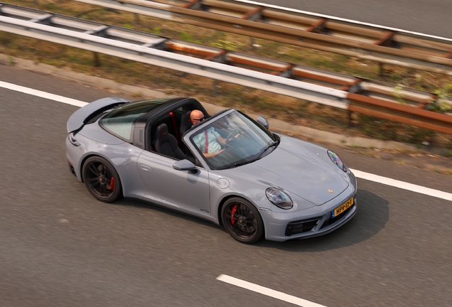Porsche 992 Targa 4 GTS