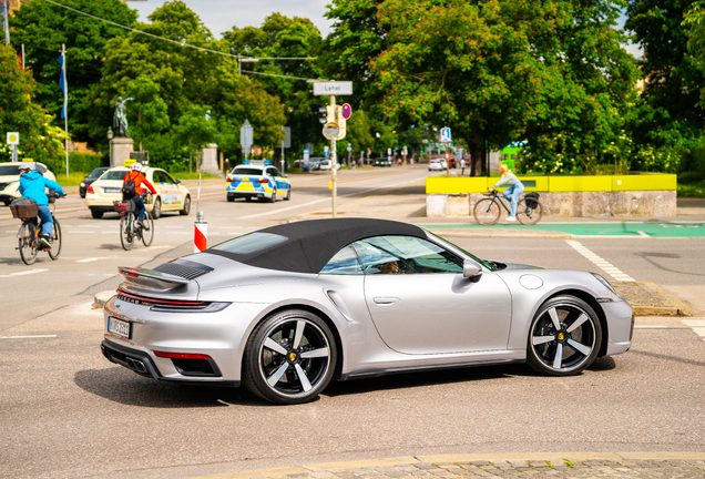 Porsche 992 Turbo Cabriolet