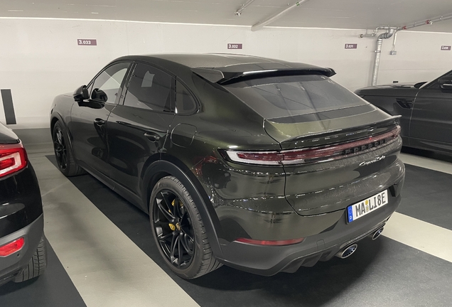 Porsche Cayenne Coupé Turbo E-Hybrid