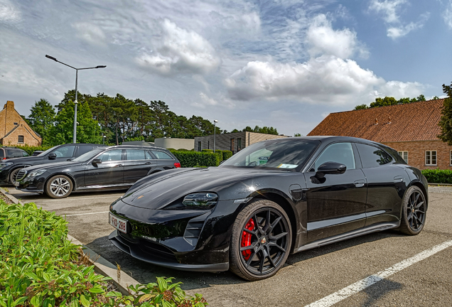 Porsche Taycan GTS Sport Turismo