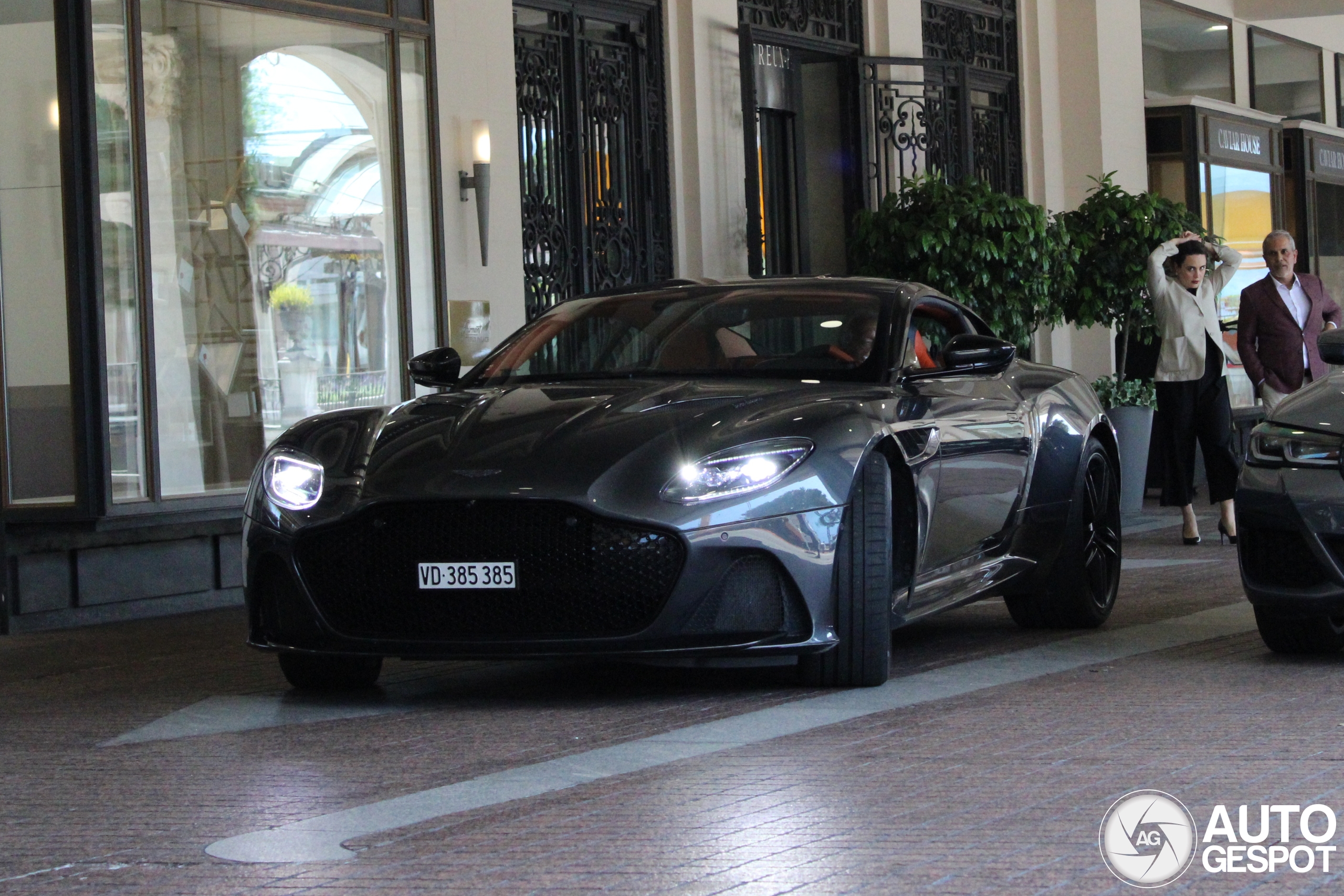 Aston Martin DBS Superleggera