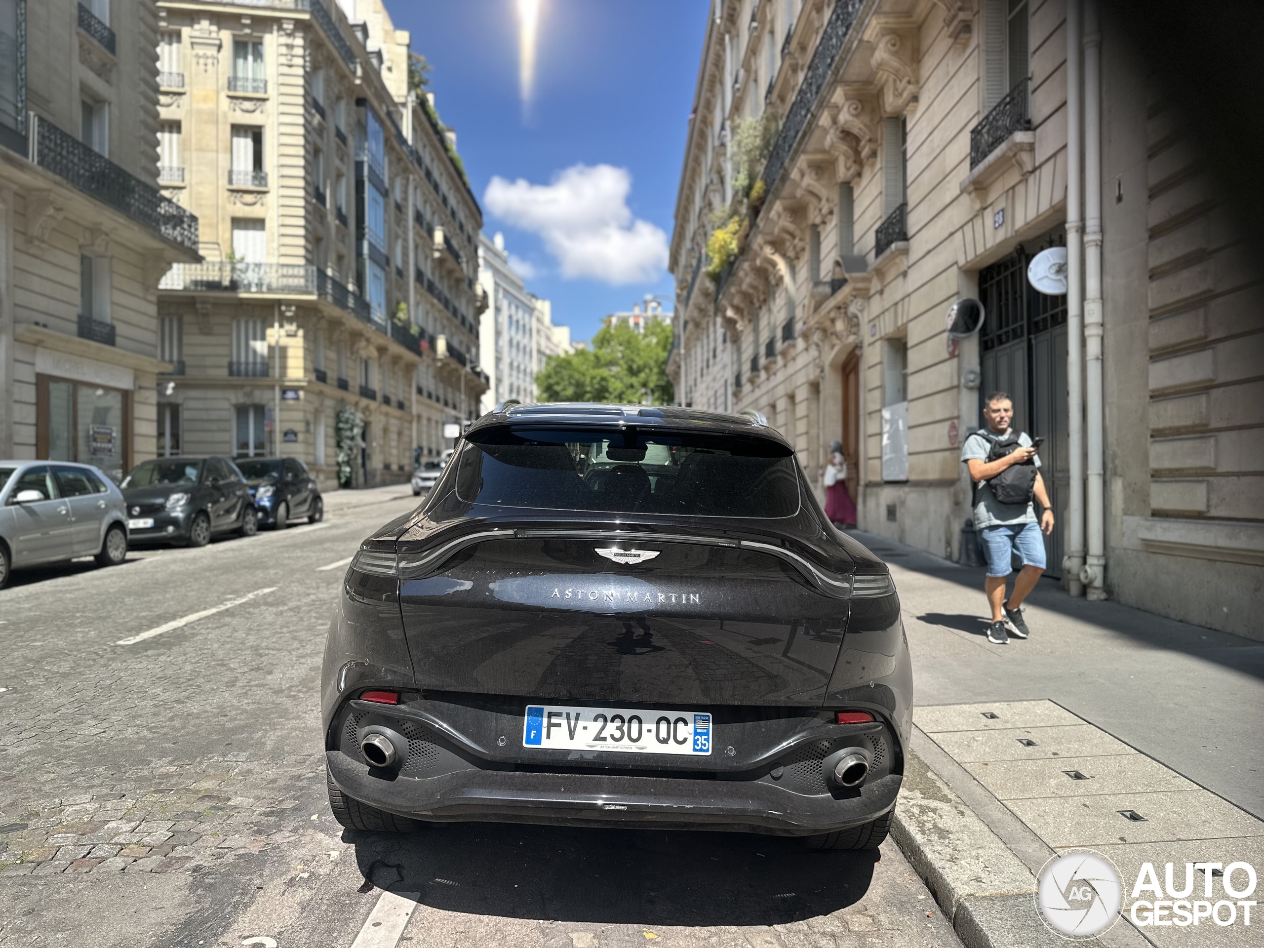 Aston Martin DBX