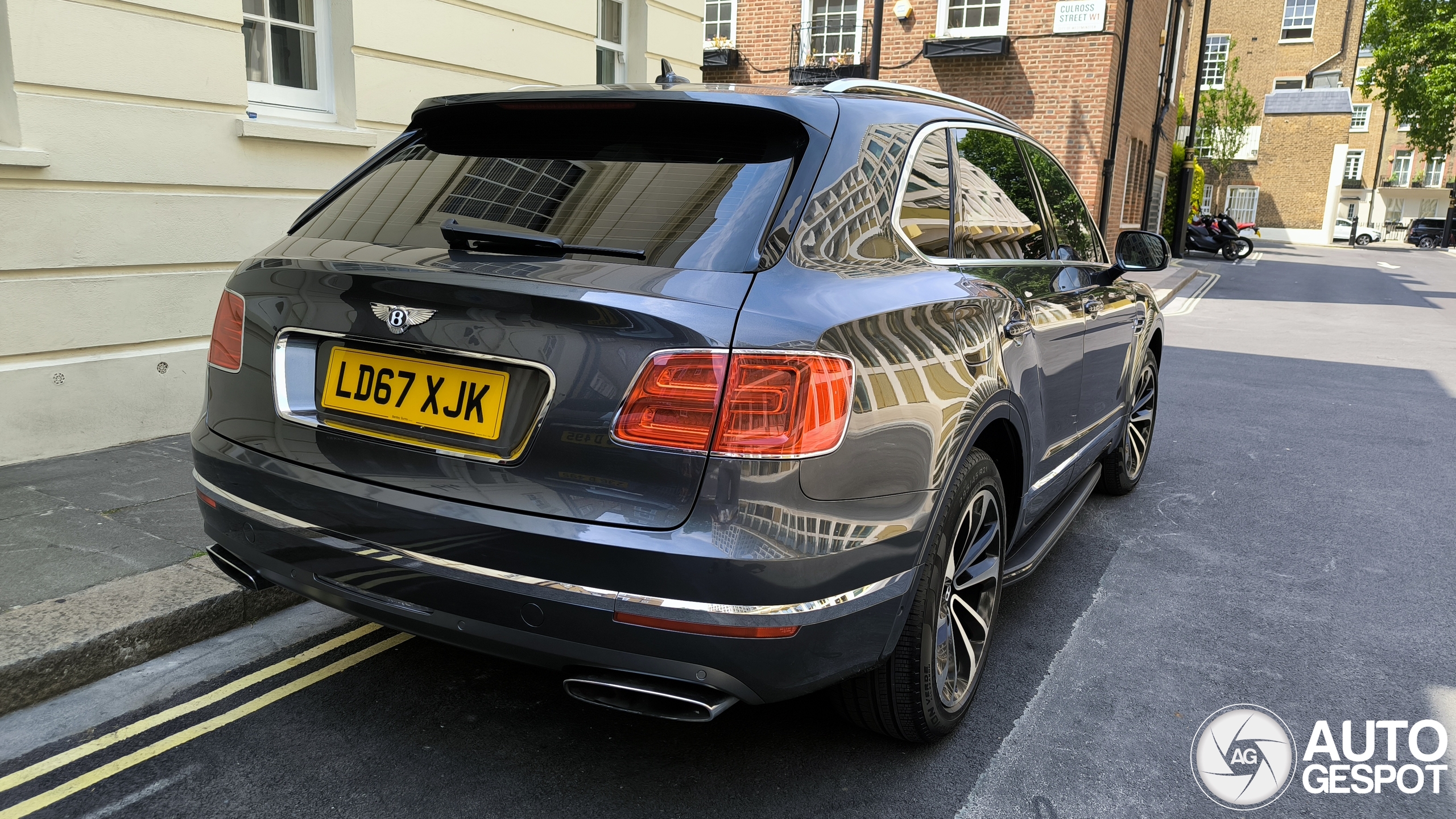 Bentley Bentayga