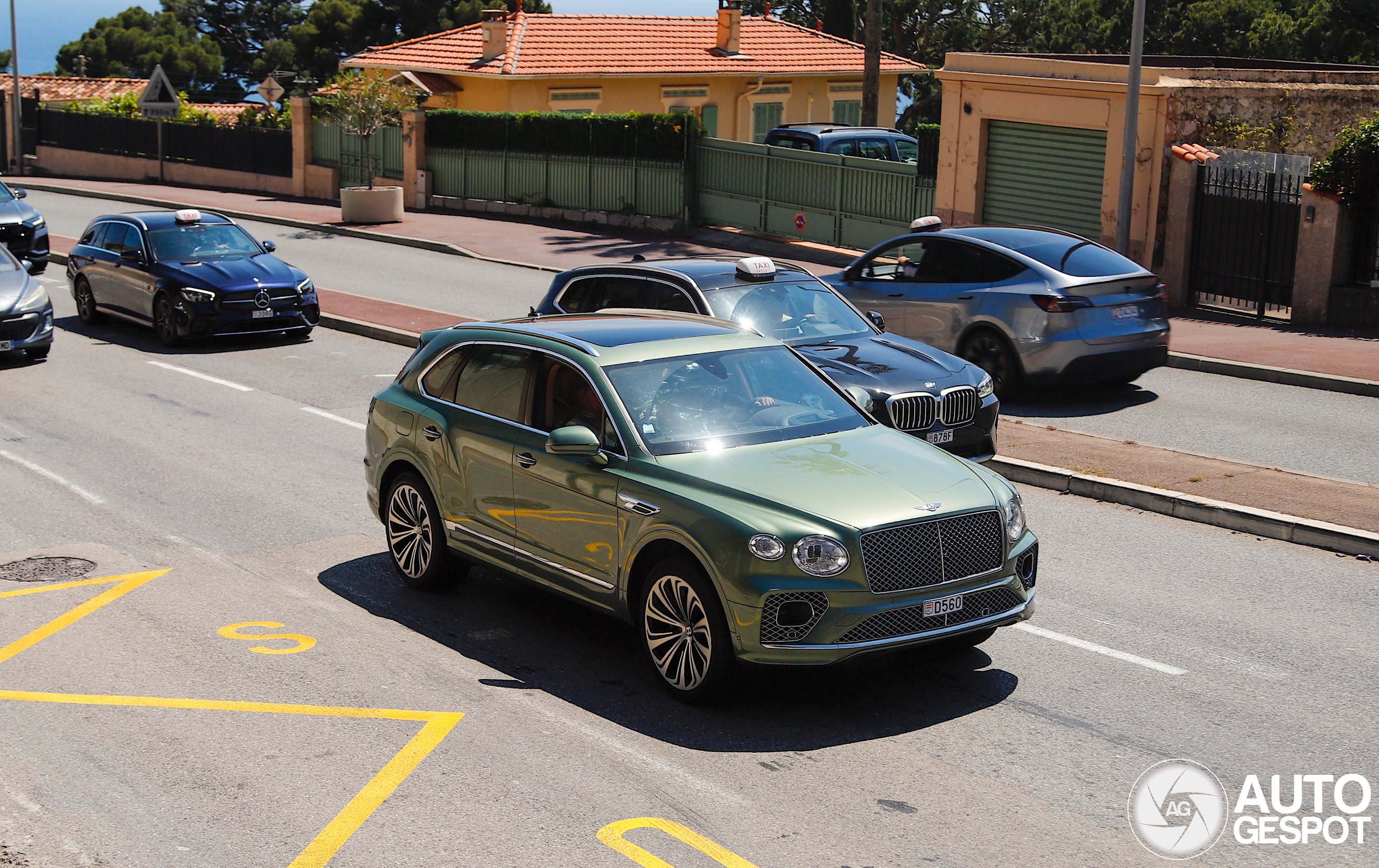 Bentley Bentayga Hybrid 2021