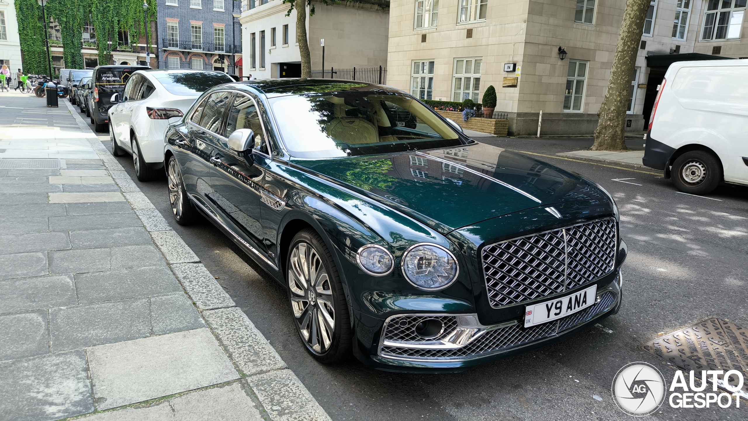 Bentley Flying Spur W12 2022 Mulliner