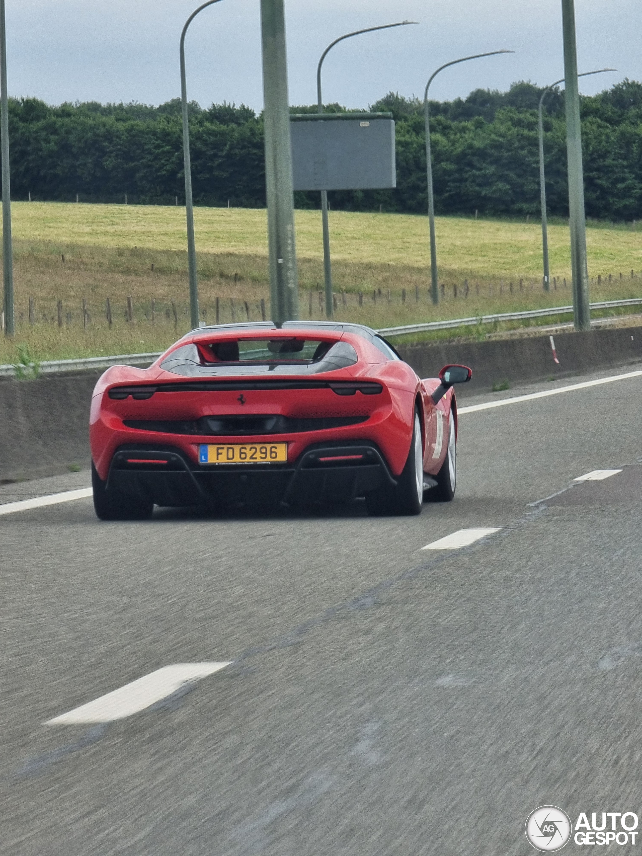 Ferrari 296 GTB
