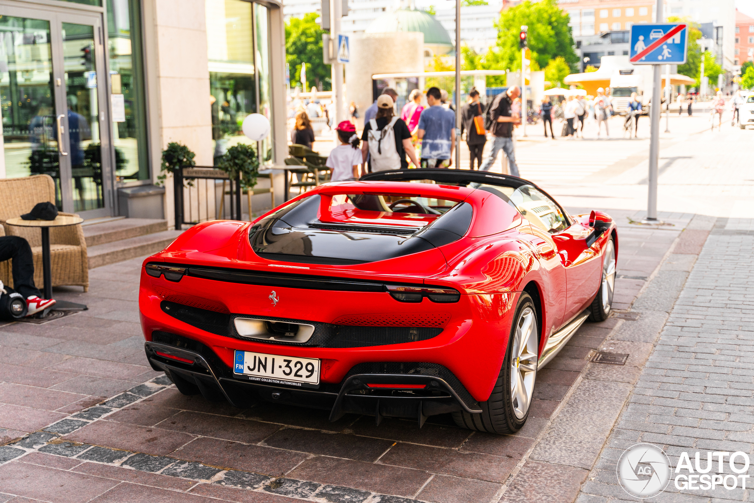 Ferrari 296 GTS