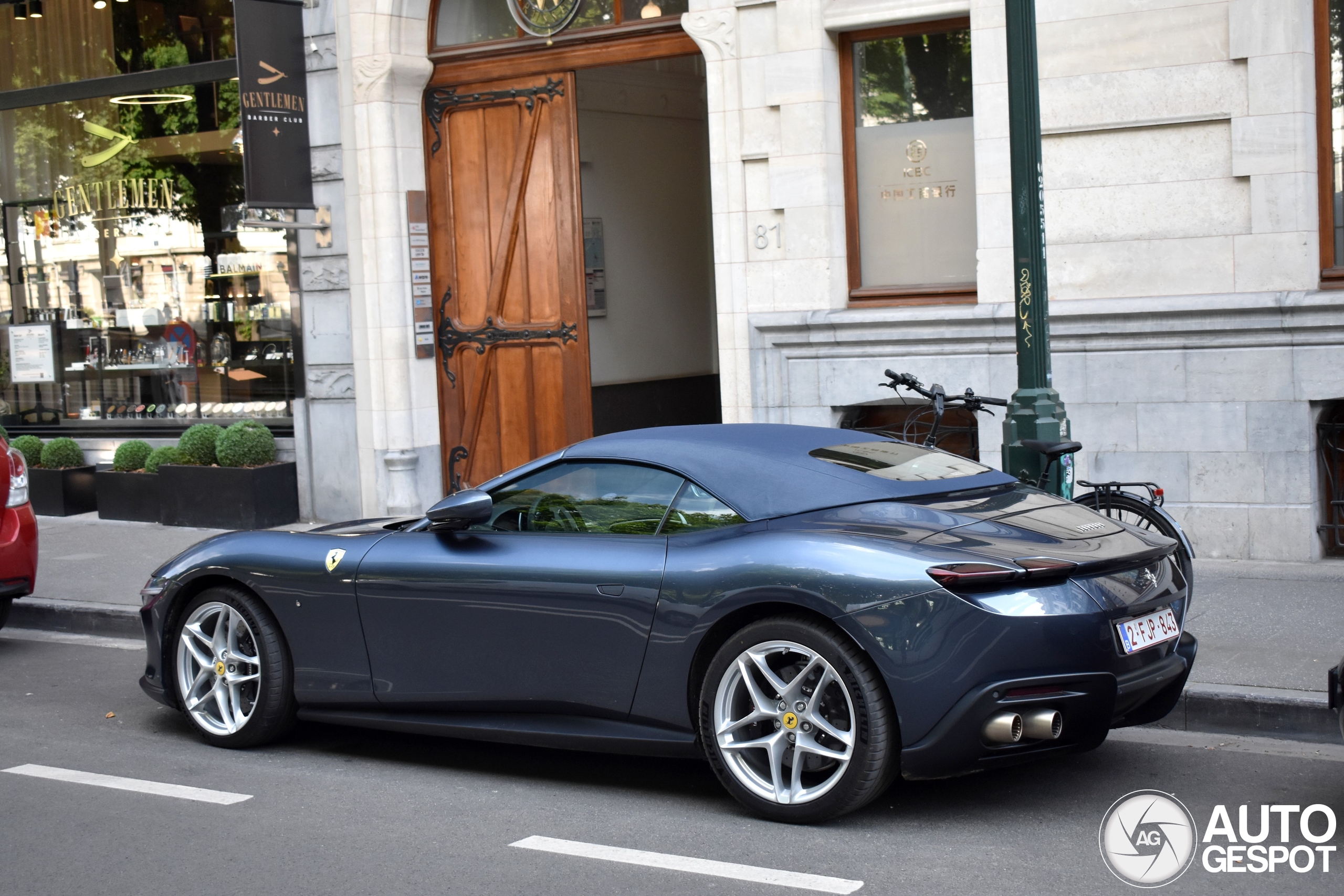 Ferrari Roma Spider