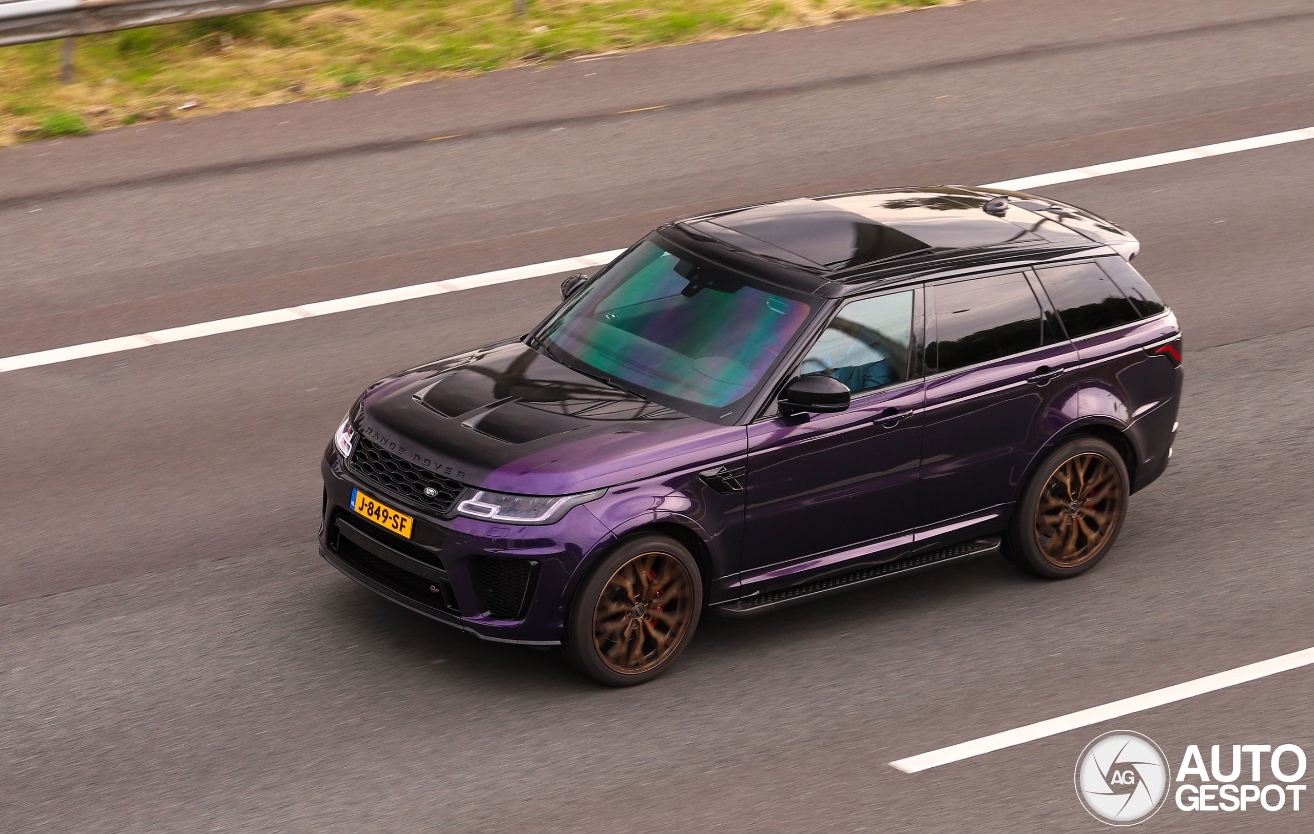 Land Rover Range Rover Sport SVR 2018