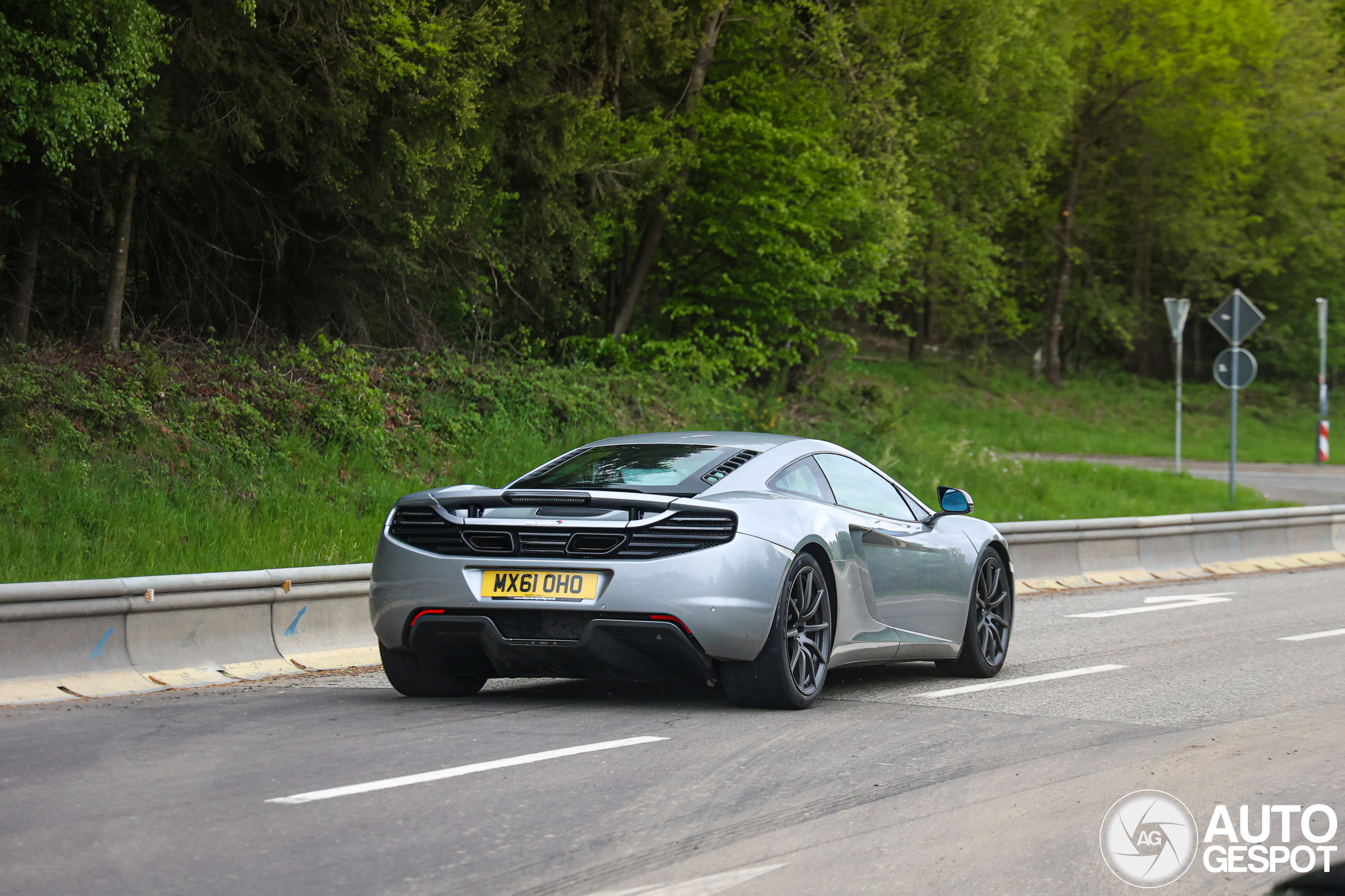 McLaren 12C