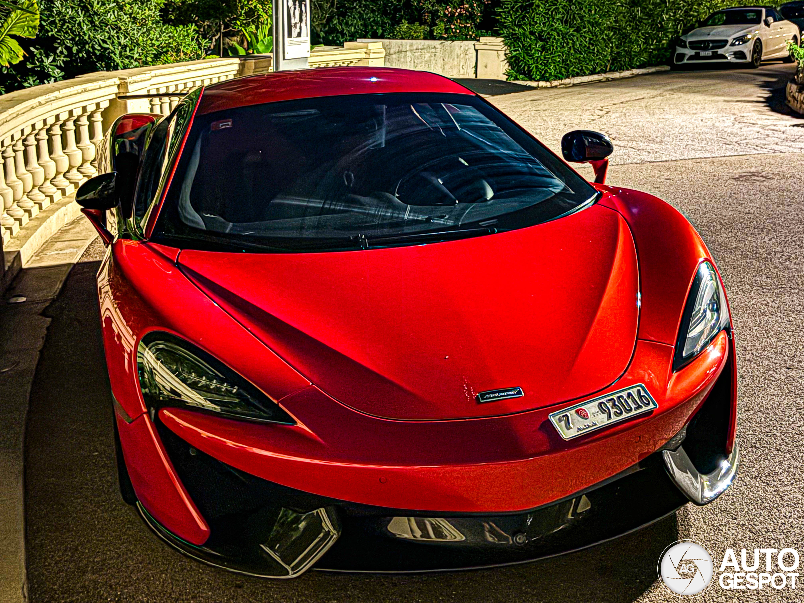 McLaren 570S
