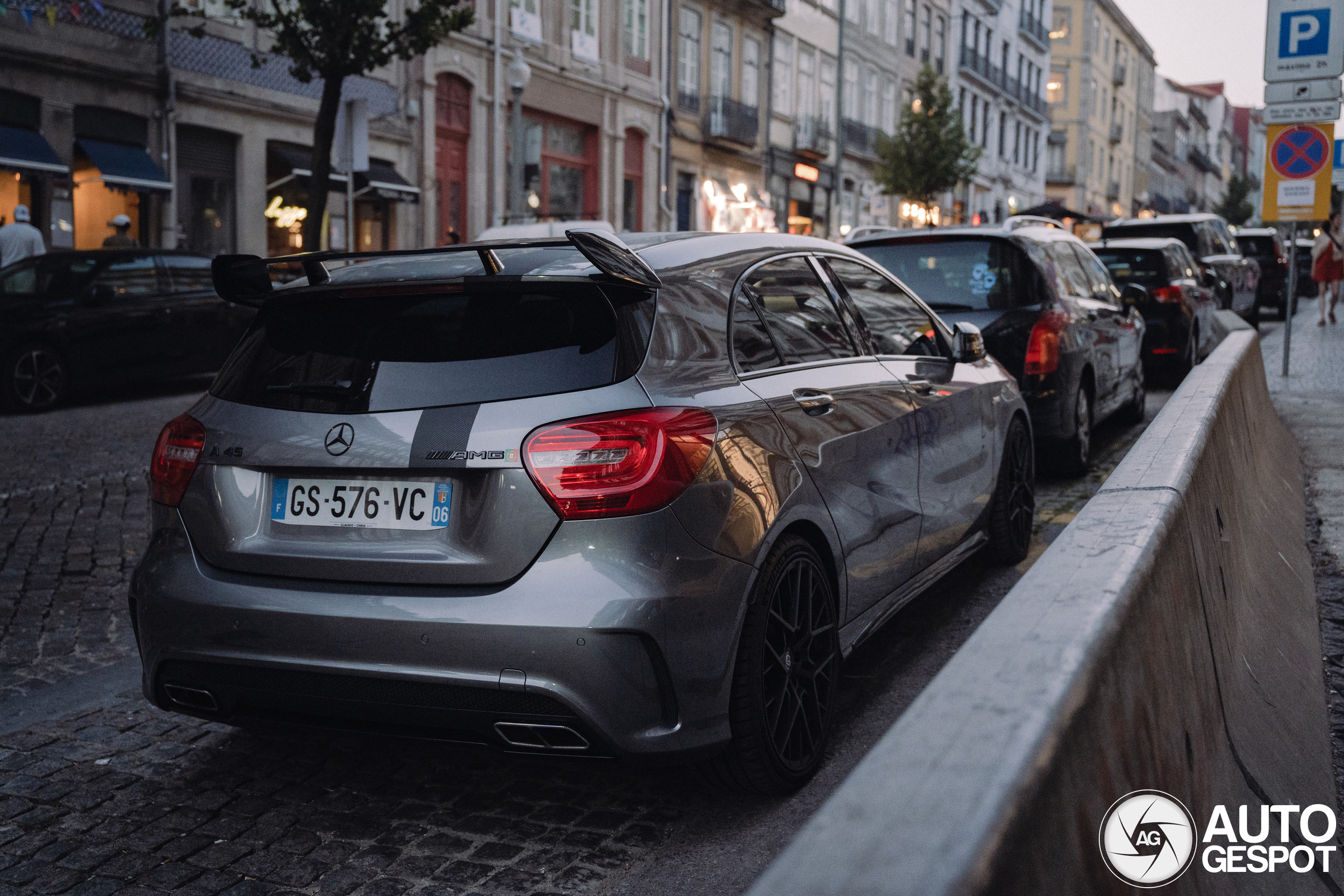 Mercedes-Benz A 45 AMG