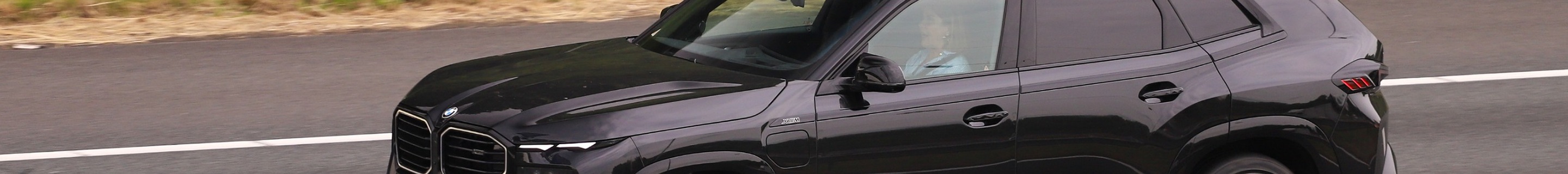 BMW XM G09