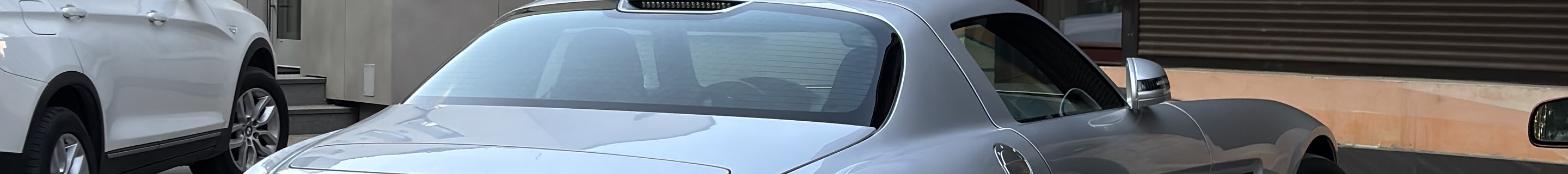 Mercedes-Benz SLS AMG