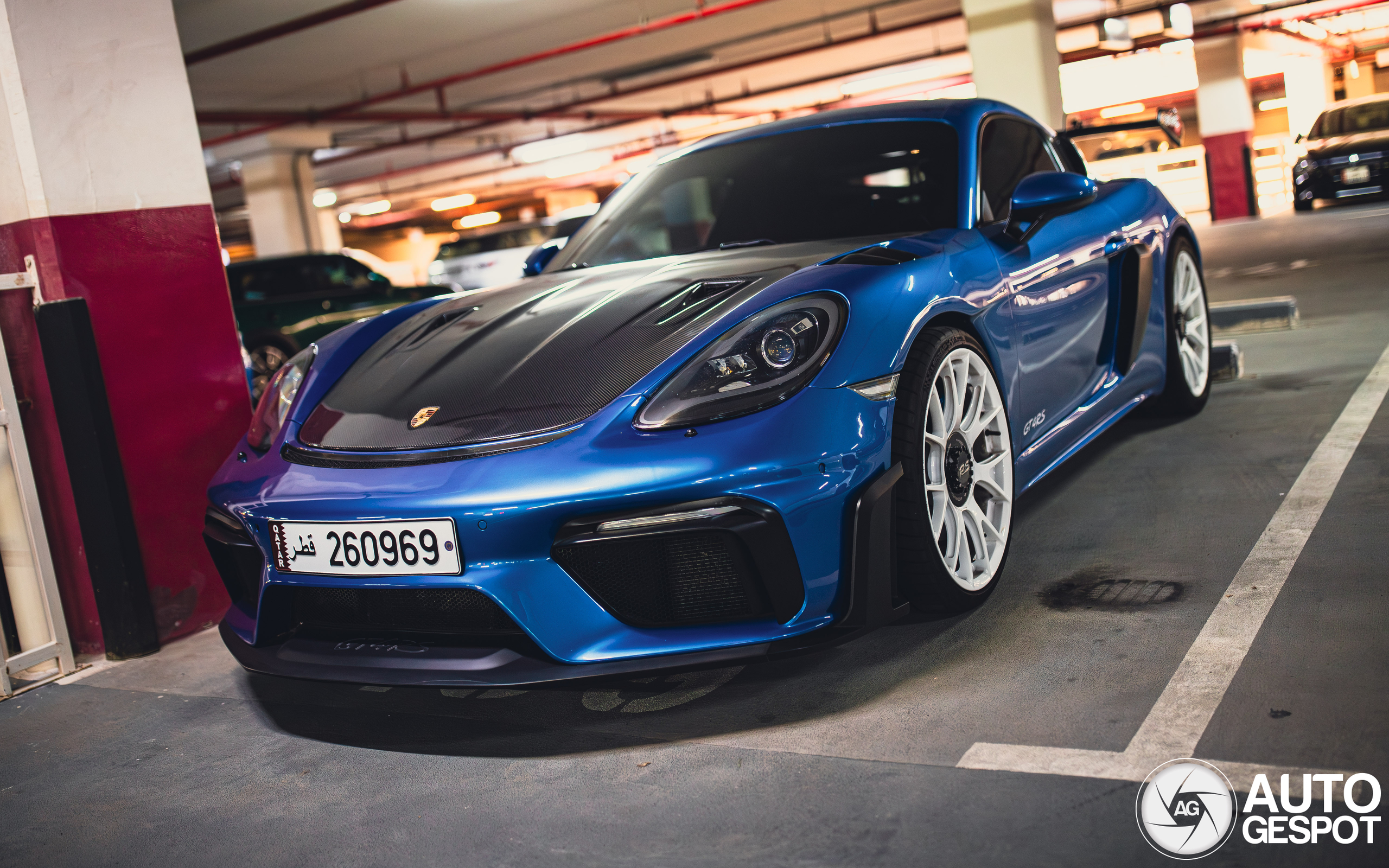 Porsche 718 Cayman GT4 RS Weissach Package