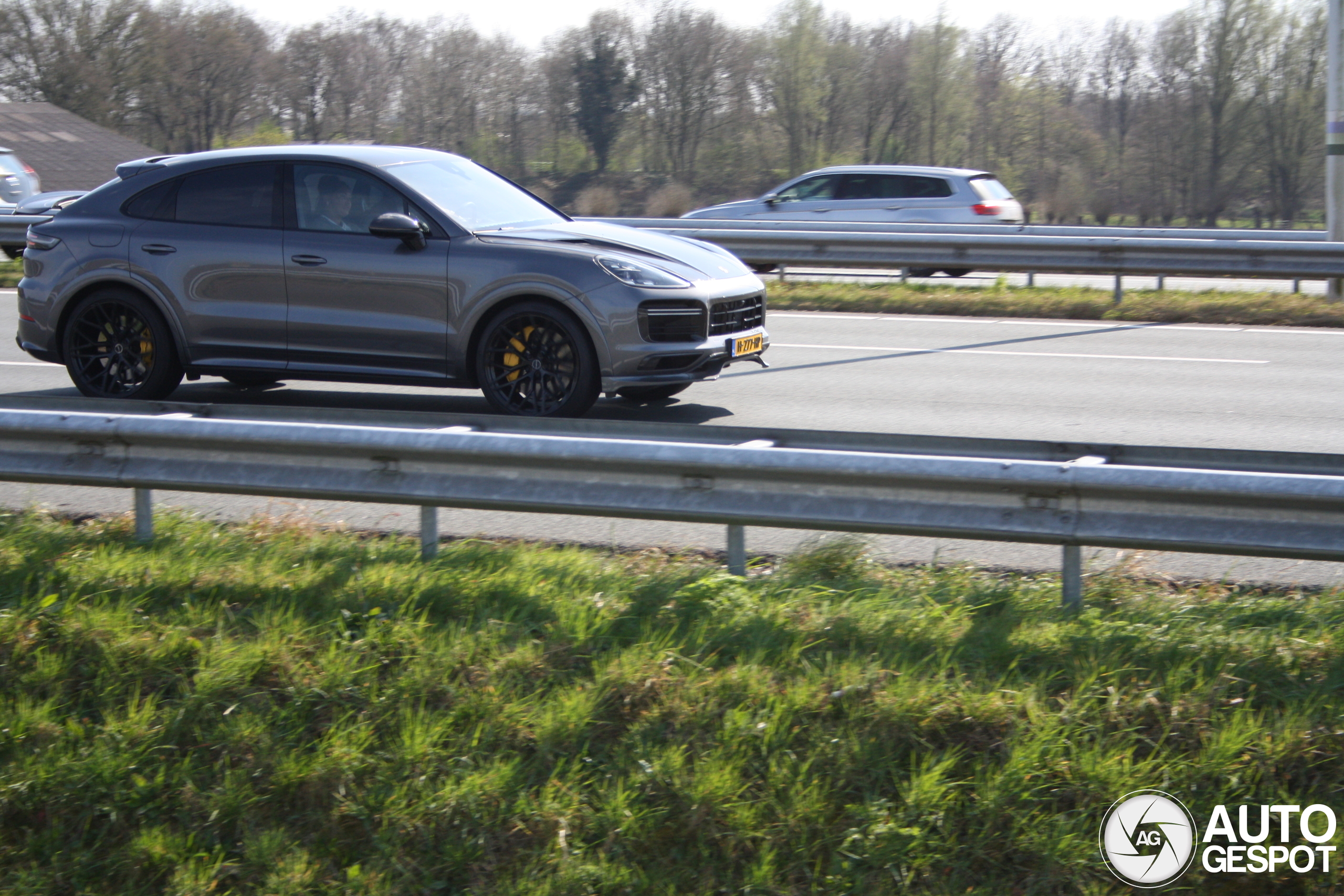 Porsche Cayenne Coupé Turbo S E-Hybrid