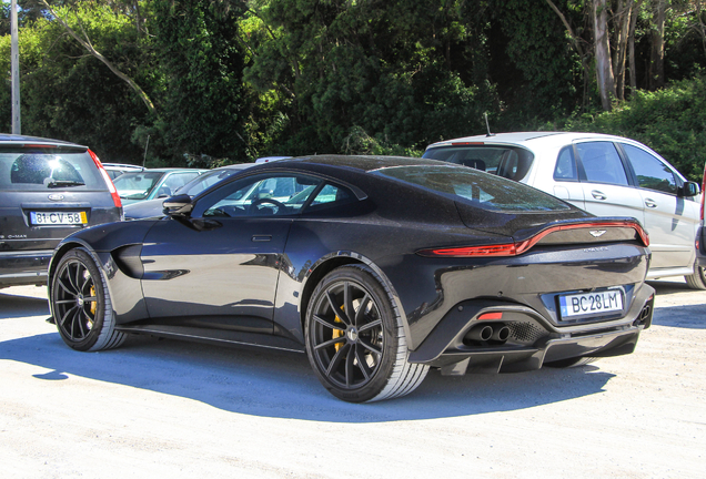 Aston Martin V8 Vantage 2018