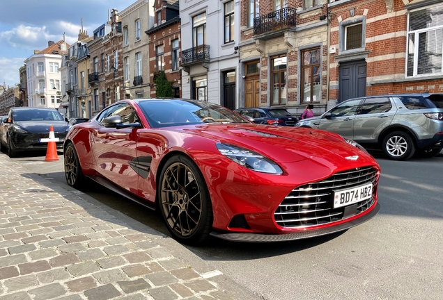Aston Martin Vanquish 2025
