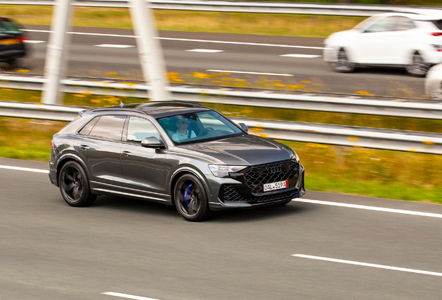 Audi RS Q8 2024
