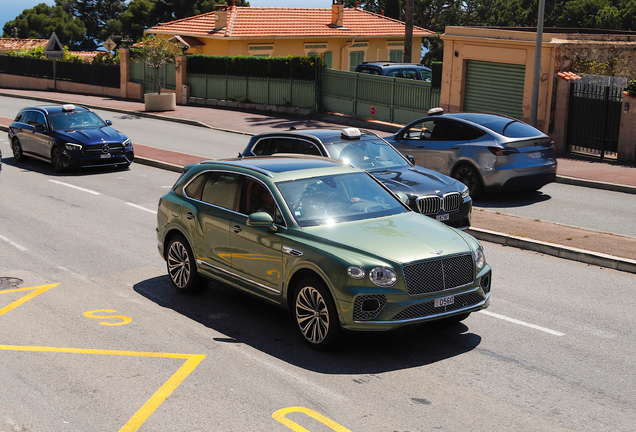Bentley Bentayga Hybrid 2021