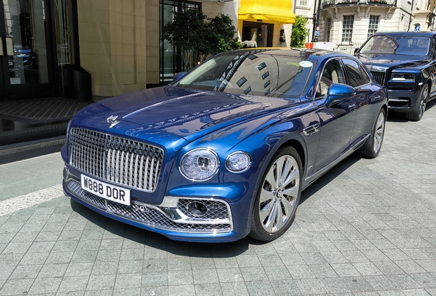 Bentley Flying Spur Hybrid Azure