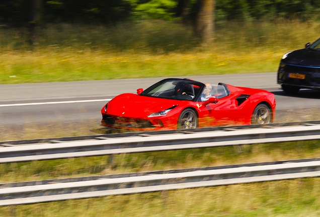 Ferrari F8 Spider