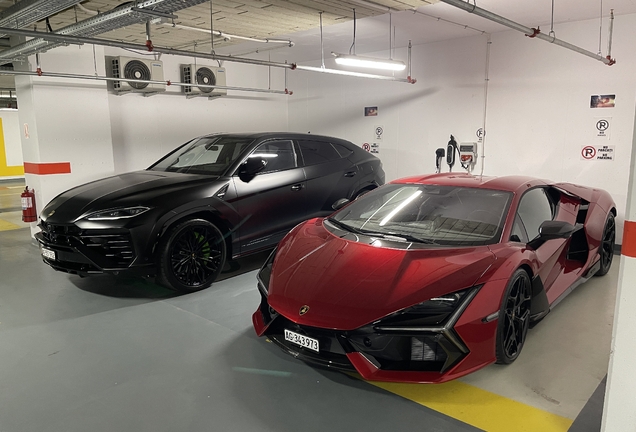 Lamborghini Revuelto