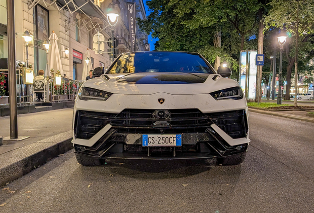 Lamborghini Urus Performante