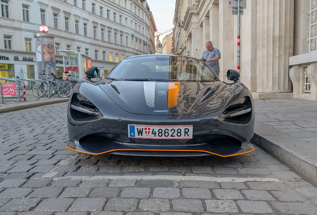 McLaren 750S Spider Triple Crown