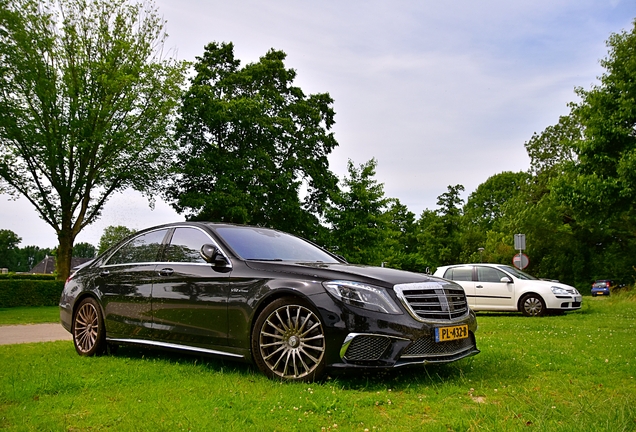 Mercedes-AMG S 65 V222